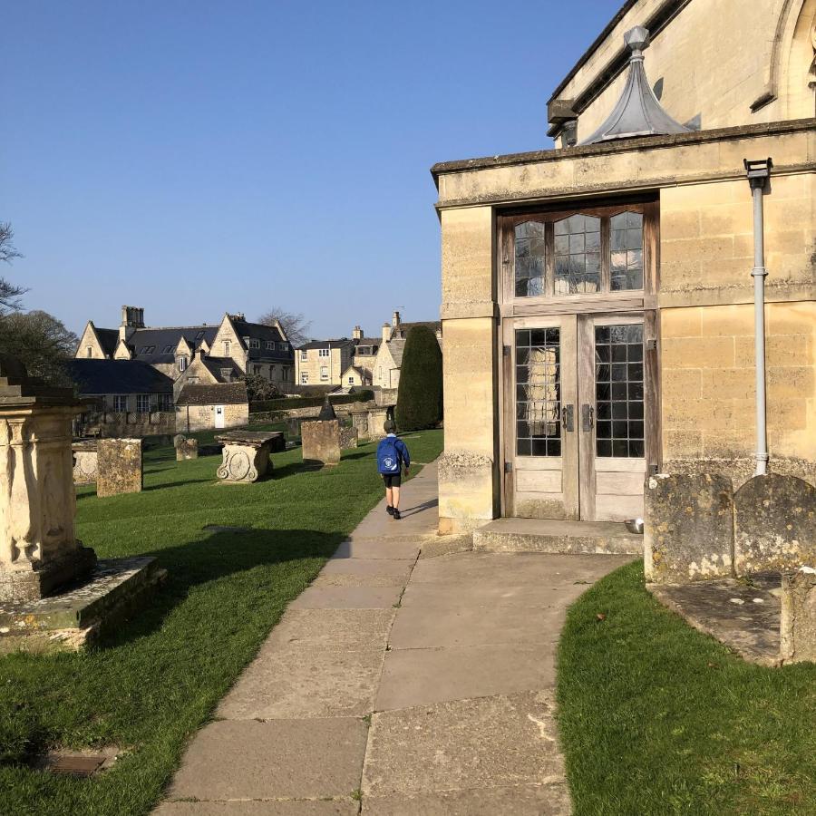 Cotswold Lodge Painswick Exterior photo
